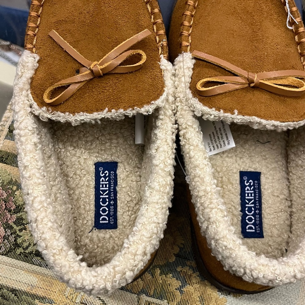 New with tag sleepers by dockers